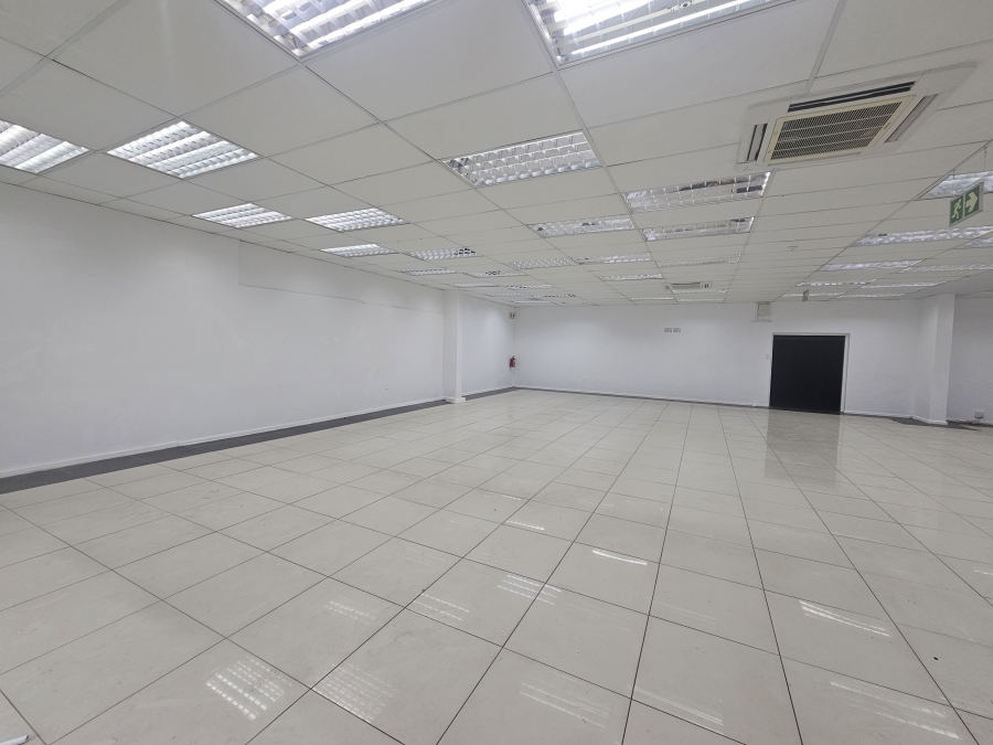 To Let commercial Property for Rent in Vincent Eastern Cape